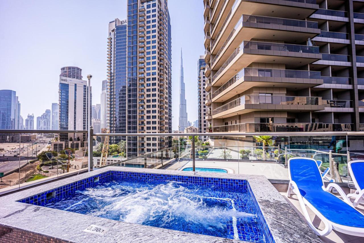 Fantastic Spacious With Panoramic Views Dubai