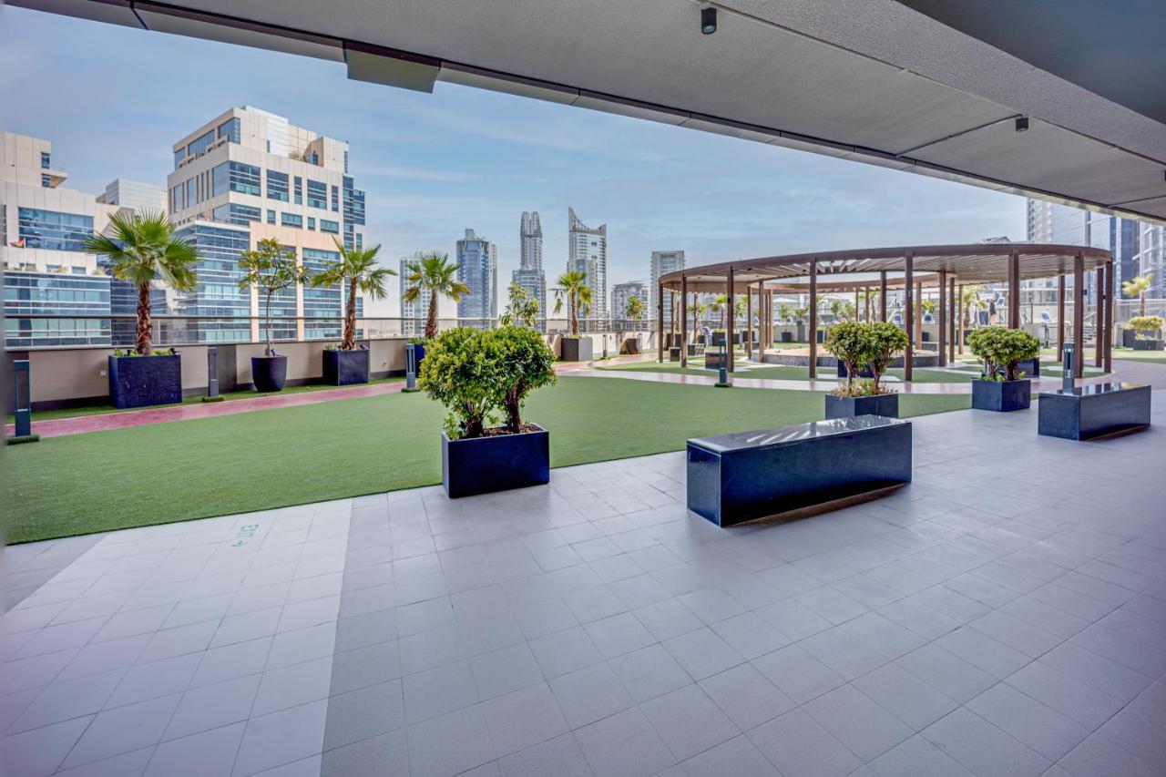 Fantastic Spacious With Panoramic Views Apartment