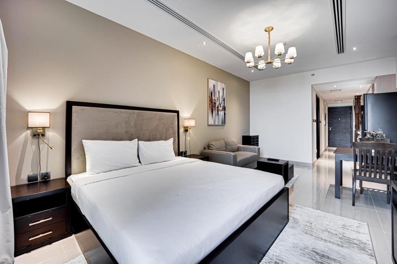 Fantastic Spacious With Panoramic Views Apartment Dubai